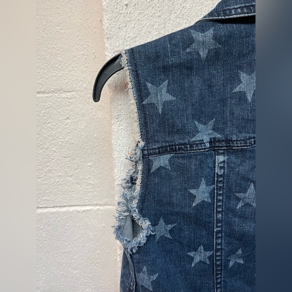 Rock & Republic Blue Denim Vest - Picture 6 of 6